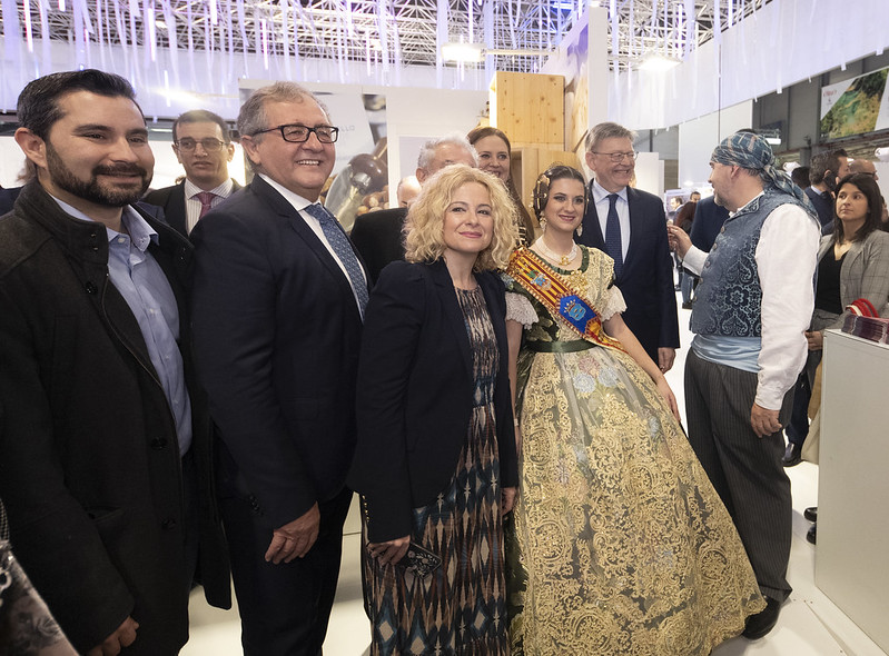 52636931204_d081e081ed_c