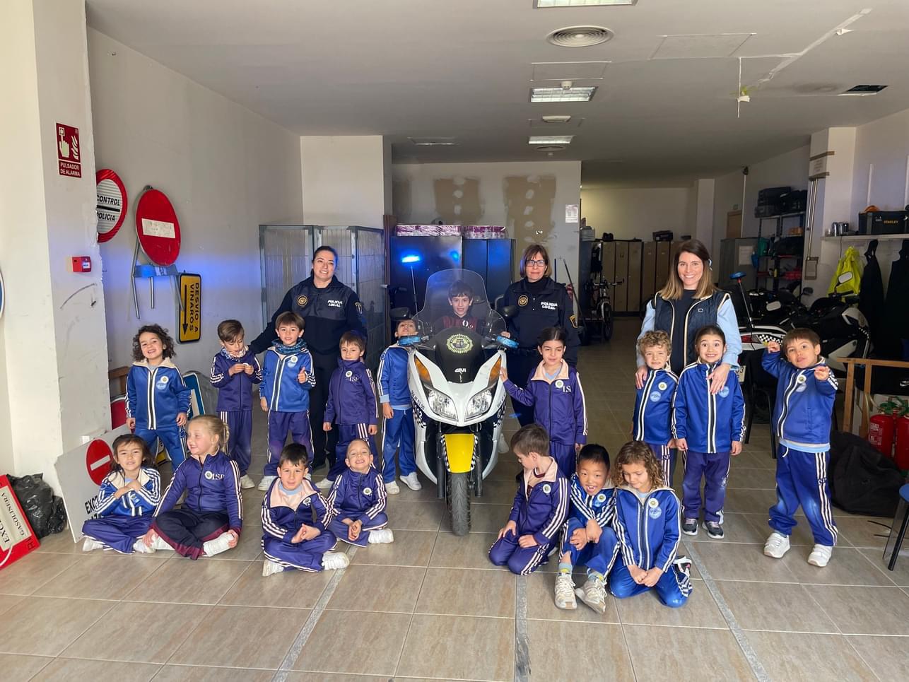 76e02fbb-fbe5-4a40-b690-149258f404df