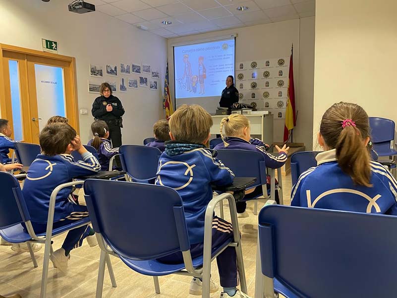 7c951c75-6dd8-4b02-976b-bef277690c0b