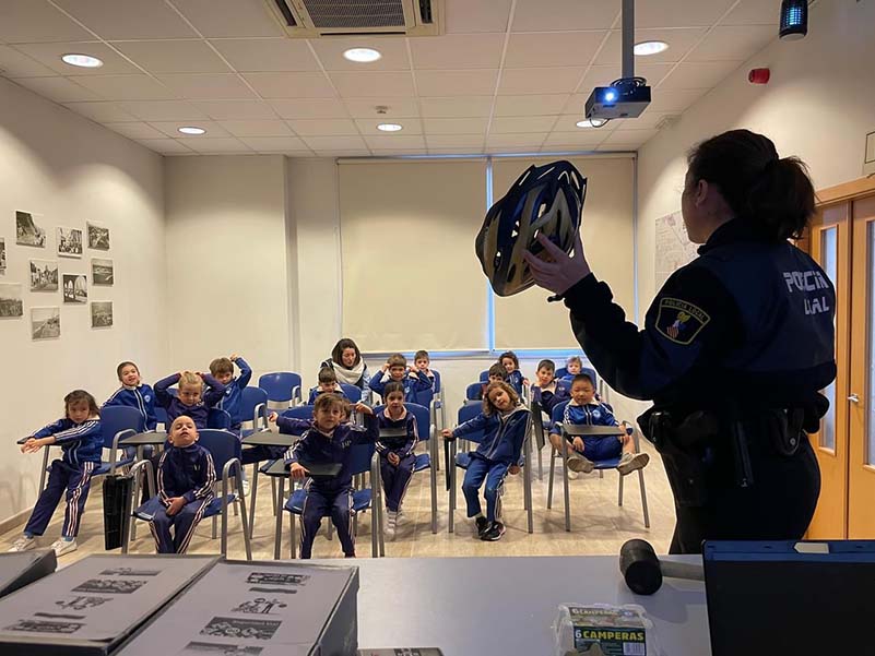 acacf6bc-9087-4b6e-9795-be0b1813861c