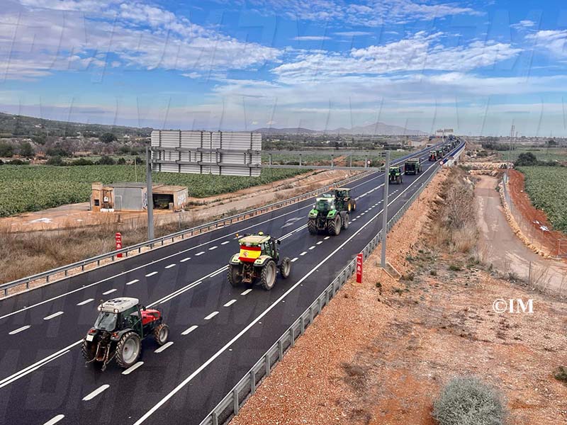 d98a90ea-24f8-4e66-bc9e-cd4b54674891