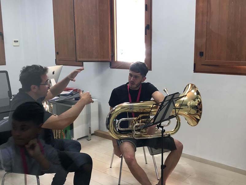 b776c623-7c1e-411c-90e6-d1984c56d610