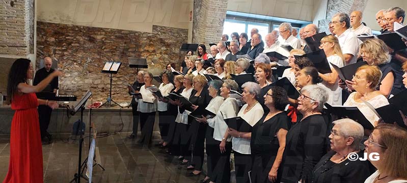 AFFF01F0-A041-4E17-9142-5B881B599222