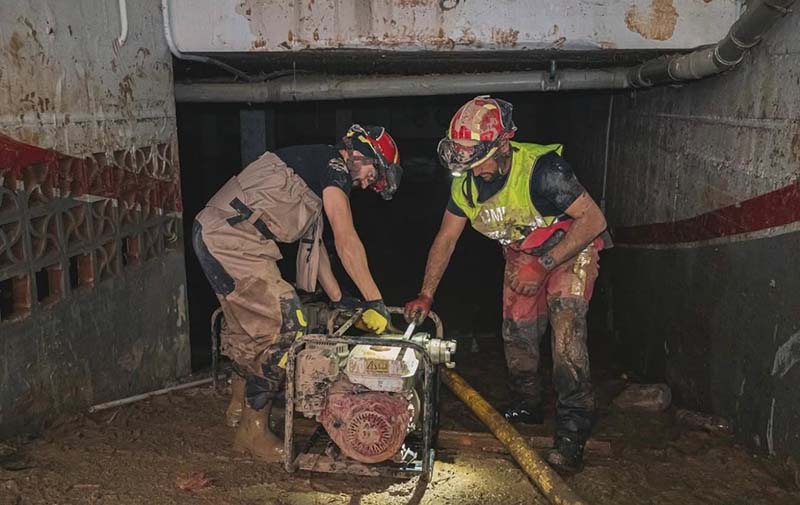 2f6dbab7-fb6e-4a96-a5b7-61c7ab7d0c4a