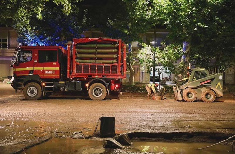 981b13ca-0f60-46db-9f51-9d603ee5b8c9