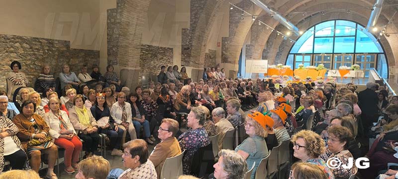 1a4663c5-915f-44d0-b475-66b250b2f7fc301025jpg1030301025