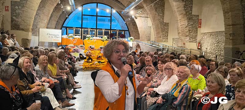 8adc3a67-4fd8-47b8-a405-d48efd527d15301025jpg1030301025