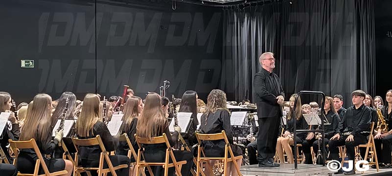 10f3fd82-bc0d-42b4-84d0-c105c5870755