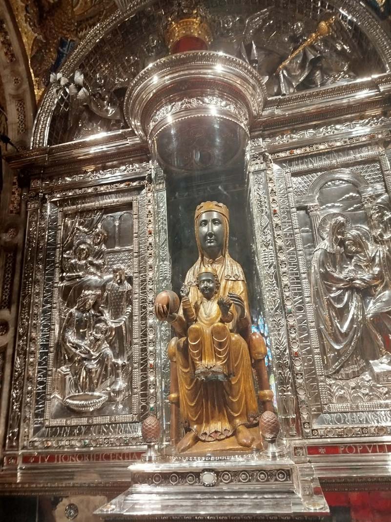 562d8dab-b089-4a09-b40b-f9d3fc975894