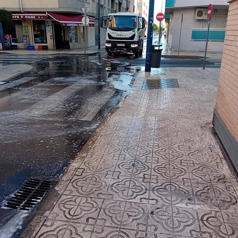 571182156_18082516736016778_5360461106485494468_N250411JPG20251104JPG