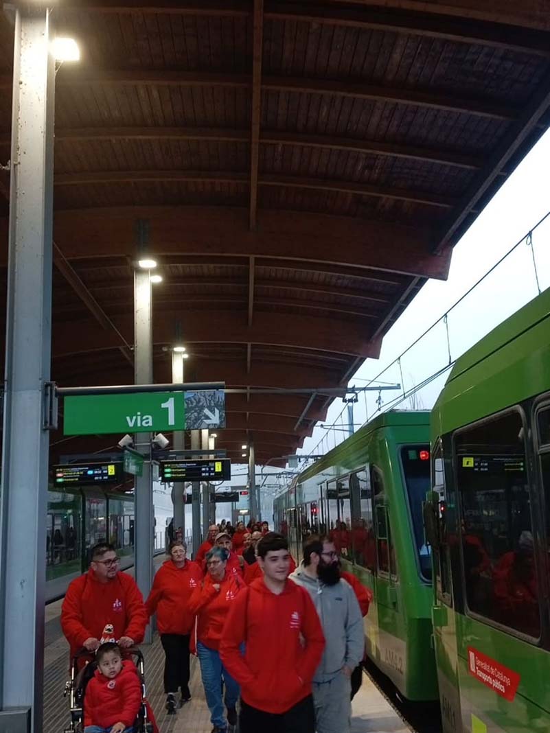 71d52975-c8c7-40a1-b19c-4c45597f7977