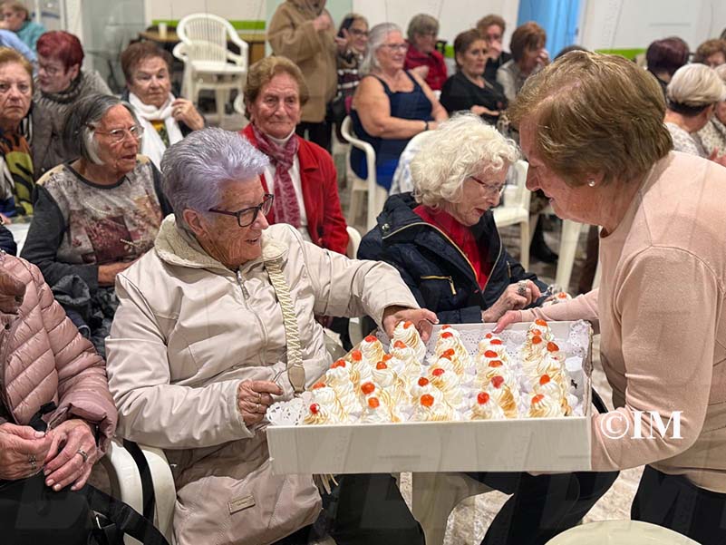 b7ab2724-dddc-4d9f-b02e-fe1774908d8d