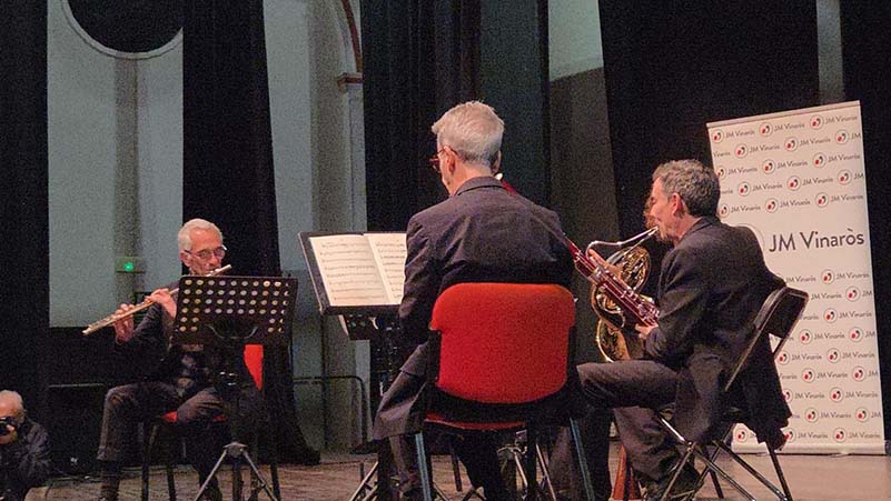 f7f08b49-d4e3-4dd4-b4bc-e521fb29ba42