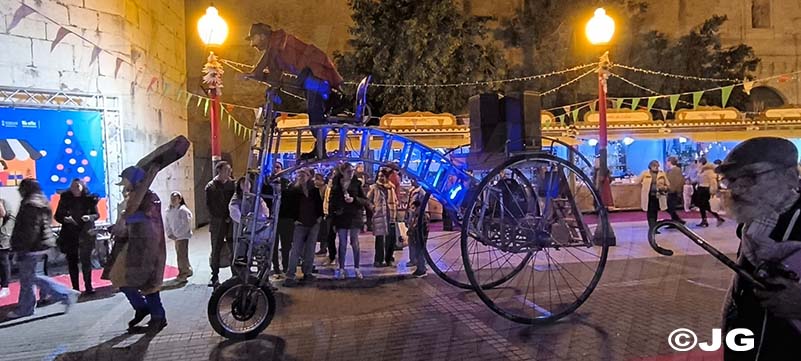 70a23c52-4d8d-4374-ac2e-fcef807a1c6f