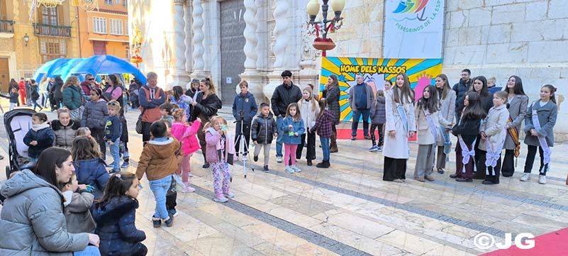 8b721980-3194-417f-949d-1c2674c18c86