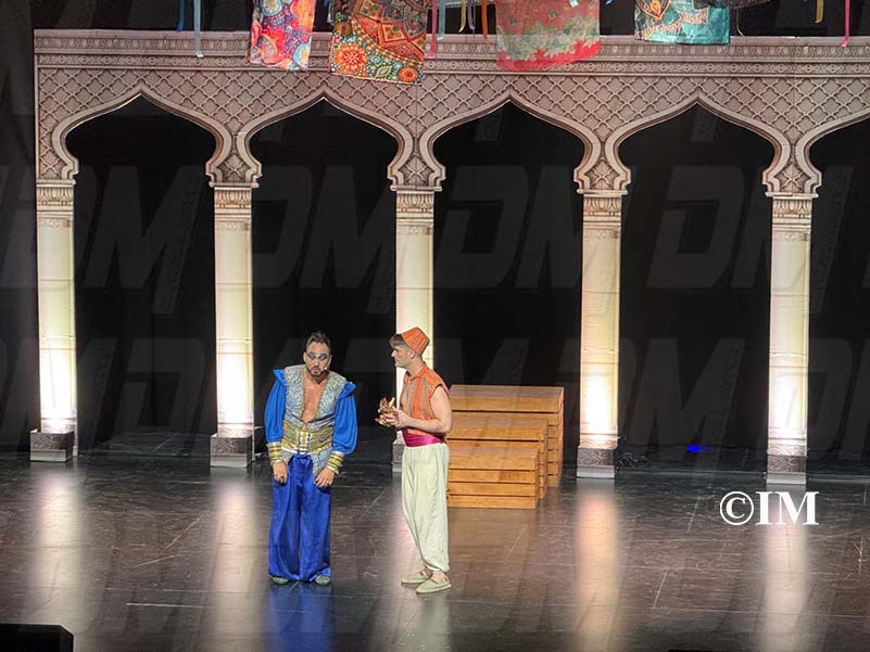 b4e642e7-9fd2-4687-8ee4-2529cbcefa36