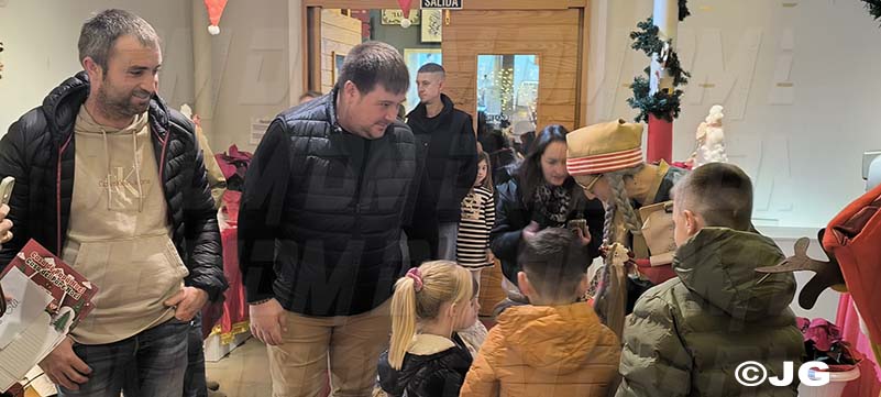 f95236a5-503d-4352-80ee-07b8eb2ea1a7