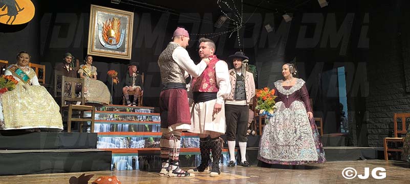 b2c34685-e423-418d-a08a-e53cc06fccd7