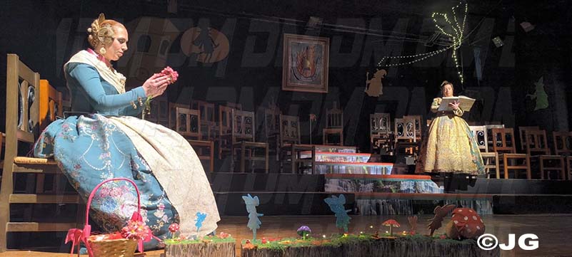 ef606453-c255-4190-8ee8-b70b2e41fcd2