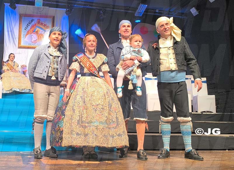 32b8623a-3c70-4d35-afeb-617988a9770f