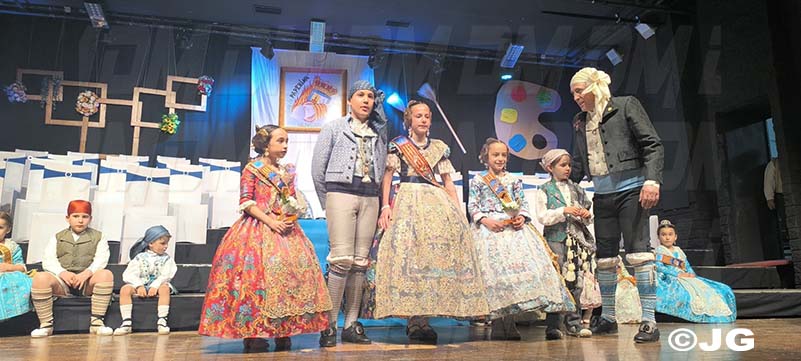 a29b7df9-4ba2-41a1-ba0f-4d8a56d3f450