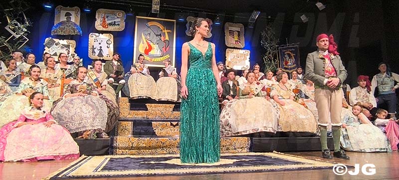 c7ef58e9-92f9-43d6-96d4-da22330ebbba