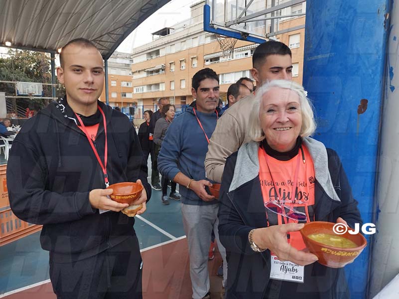 cb089c74-6b9c-4a2c-99a1-18da2cb86bc7