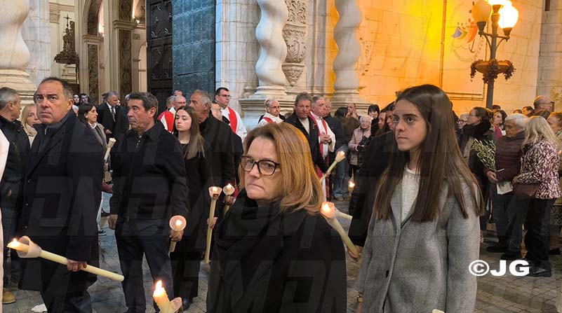 3f792c4c-8d6a-41b1-918a-bc295a1aec64