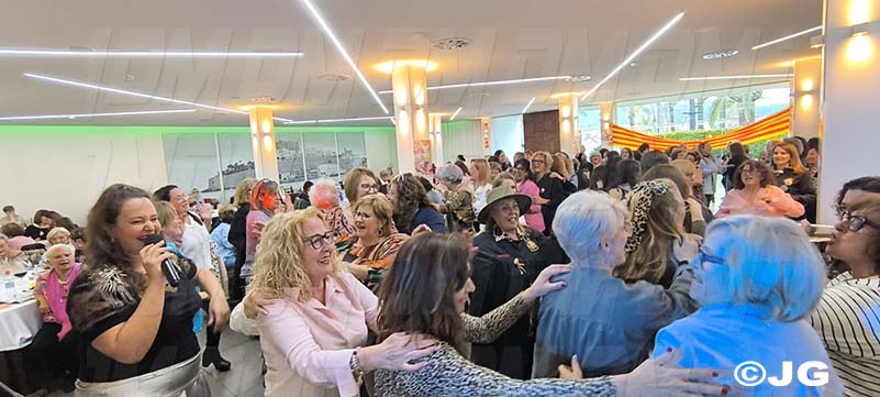 5d73f37e-ad1c-4c1b-b008-d25e66626fed