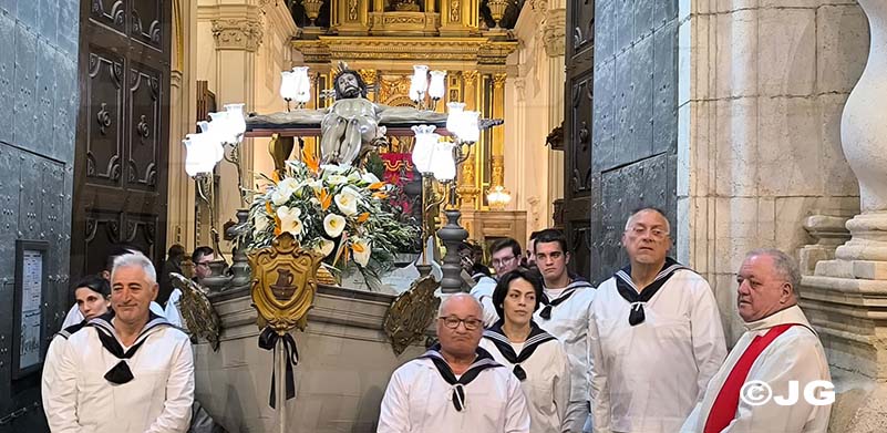 c6b19a16-4de6-4a7c-8ae8-c41e06e0e9b1