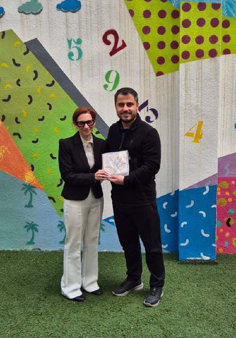 photo_5890728924608663068_x