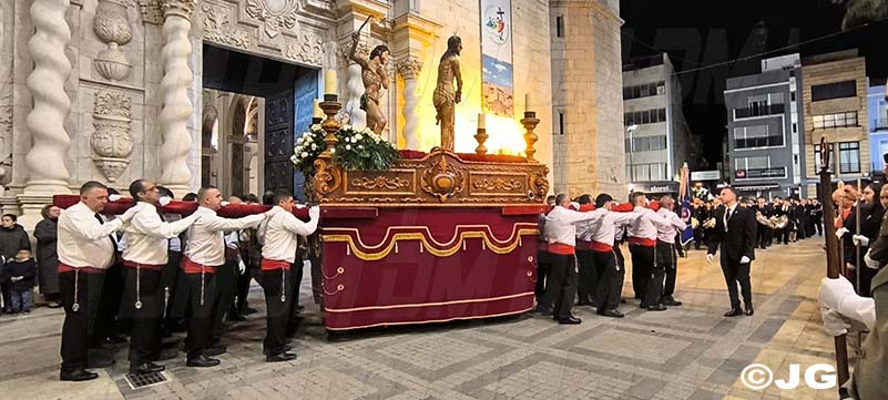 02527d68-3cde-4df0-92f7-75cecf0c4834