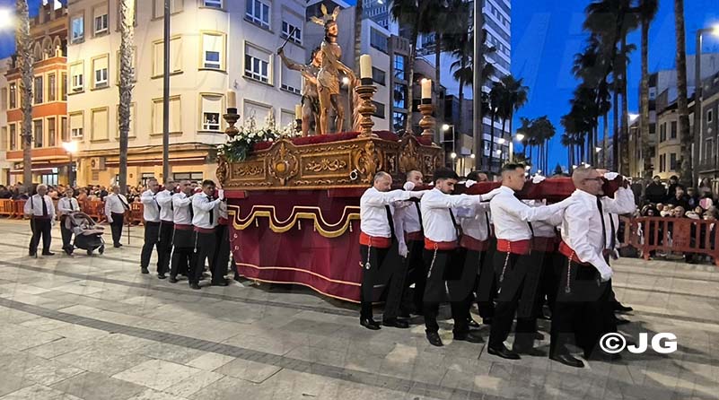 0c3506e5-a2aa-4316-bcd5-5b335e9f0a40