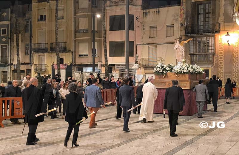 56646092-11de-4151-8870-555c9d187abb