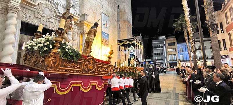 65578300-fcbf-4373-a720-cf03d804455b