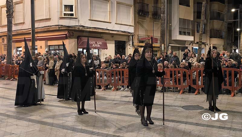 6a13cea8-8278-40fe-8464-8b5300d9ae64