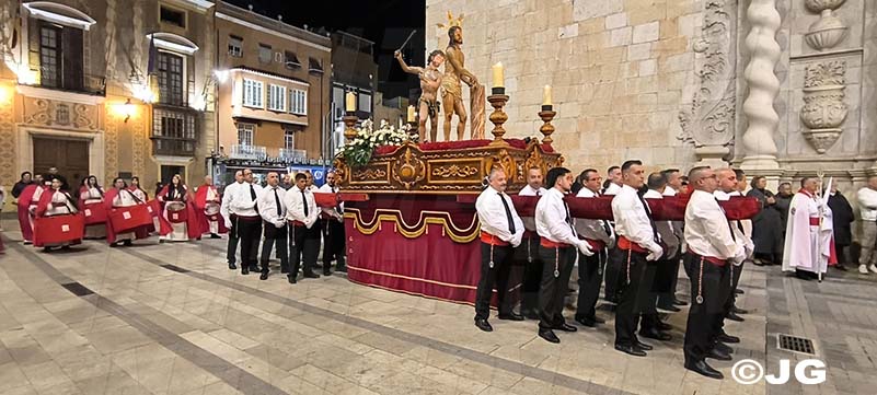 6fcbc7ca-c1e0-45ca-957d-76aa2a9ac0bc