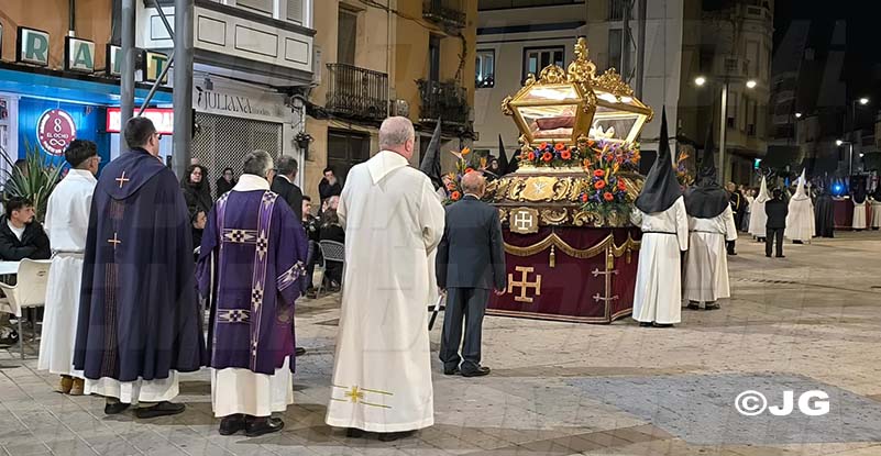 a1321571-d293-4024-b344-a2ebd3852c28