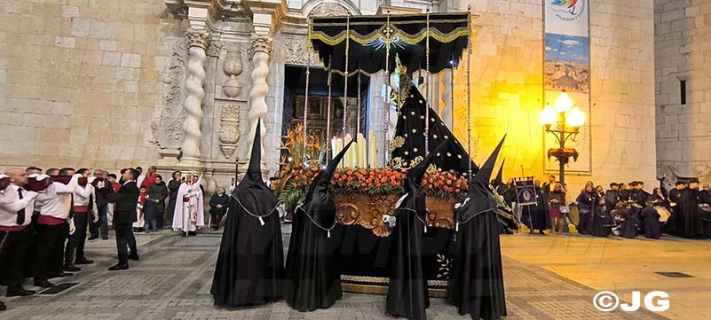 a15c8b0c-9bca-417a-b2cc-ff4e0dee96a1