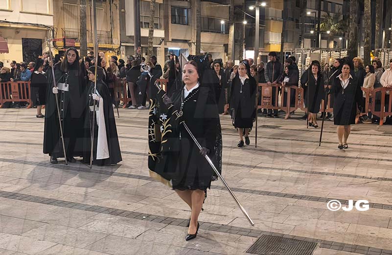 d6ac482d-ed14-48db-a9bf-313e13151d61