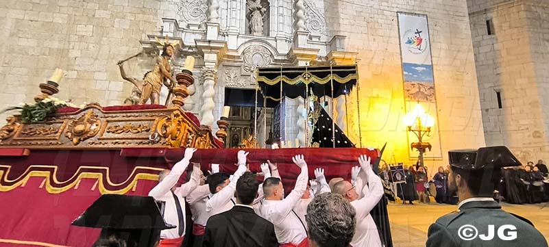 db4f703e-e5ce-4859-8069-d4910b2e528e