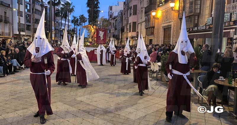 de6dd88f-564a-428d-82c1-7f95617cb819