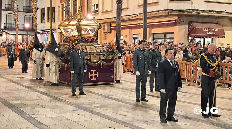 edd103b6-4d57-463f-a7f7-6baae0567d4f